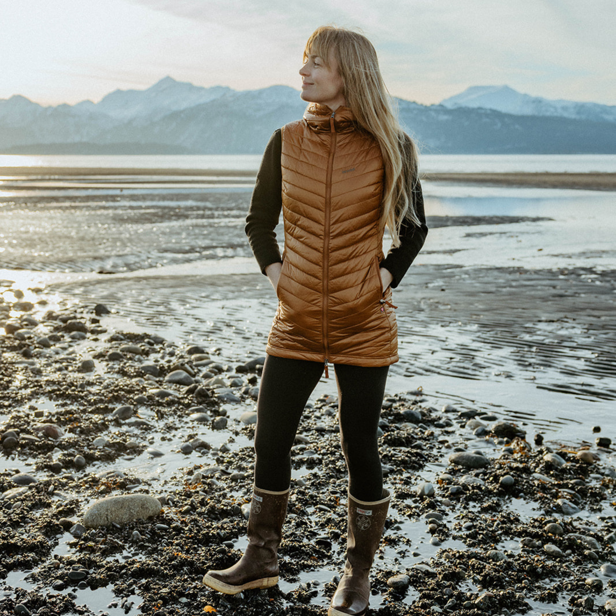 w*.様 PEEL&LIFT オセロット山猫柄 シド Sid Vest L 下げ SKHOOP x Salmon Sisters Limpet Vest – Skhoop of Scandinavia